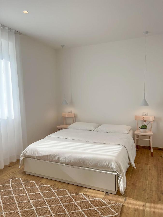 Sant'Antoni Apartments เทนโน ภายนอก รูปภาพ