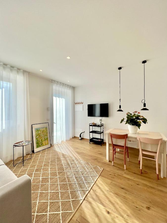 Sant'Antoni Apartments เทนโน ภายนอก รูปภาพ